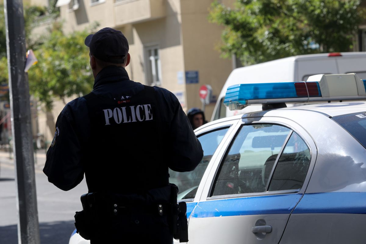 Εξιχνιάστηκε υπόθεση κλοπής και μια απόπειρα κλοπής σε επιχειρήσεις στα Χανιά – Τρεις οι συλλήψεις