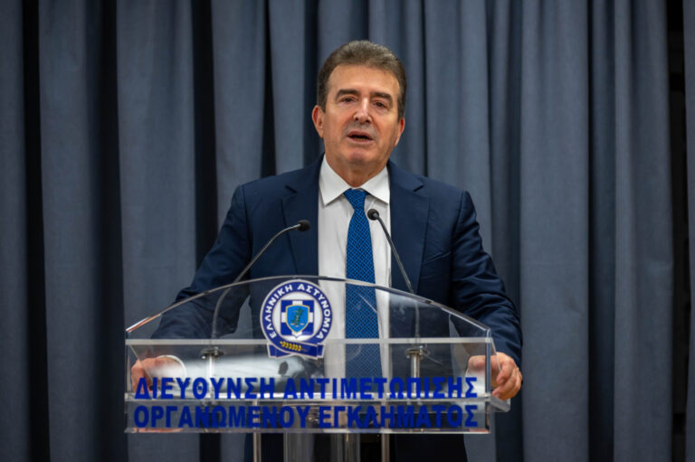 Μ. Χρυσοχοΐδης: Αύξηση 30% στις συλλήψεις επίορκων αστυνομικών και δημοσίων υπαλλήλων