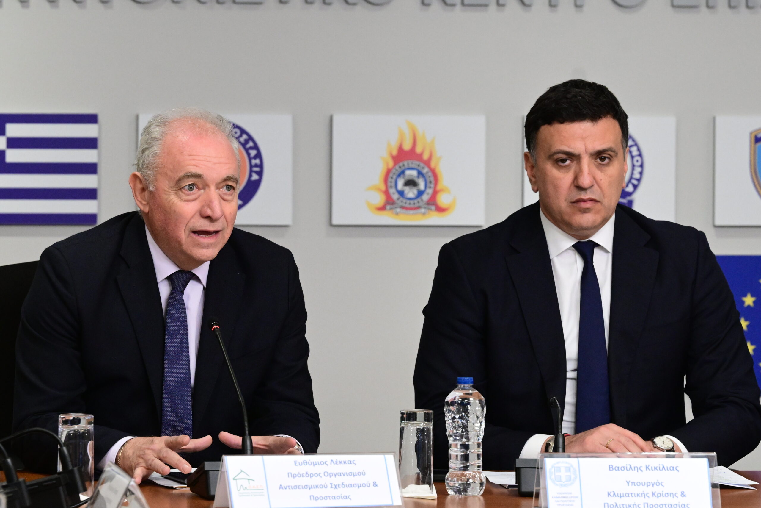 Ευθ. Λέκκας: Μεγάλος κατολισθητικός κίνδυνος στη Σαντορίνη – Οι πέντε περιοχές εφαρμογής μέτρων