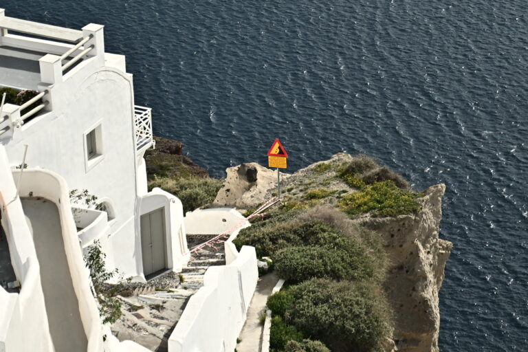 Δύο σεισμικές δονήσεις 5,1R (09:49) και 4,2R (09:46) μέσα σε τρία λεπτά μεταξύ Σαντορίνης και Αμοργού