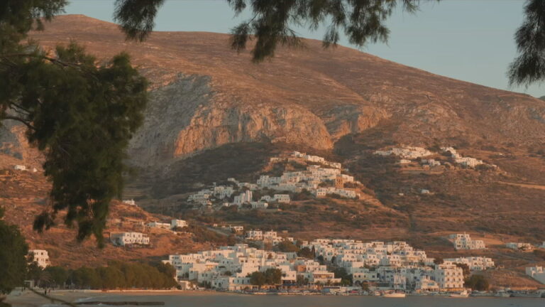 Ένωση Ξενοδόχων & Ιδιοκτητών Ενοικιαζόμενων Δωματίων Αμοργού: Επιστολή διαμαρτυρίας για την ελλιπή ακτοπλοϊκή σύνδεση