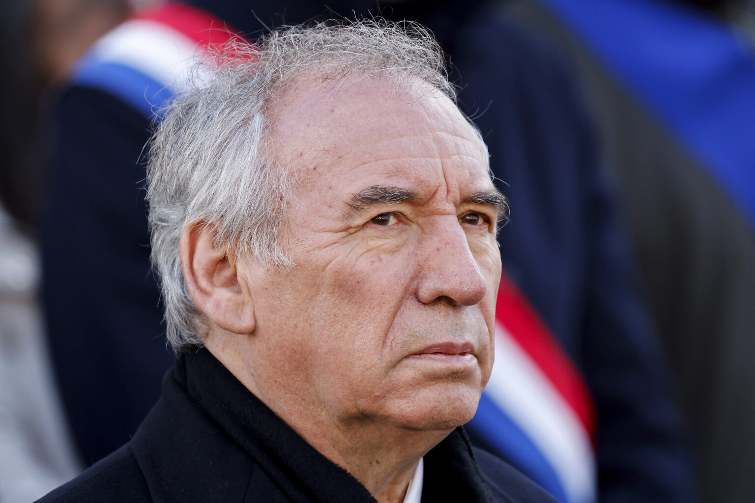 Στα πρόθυρα νέας πολιτικής κρίσης η Γαλλία