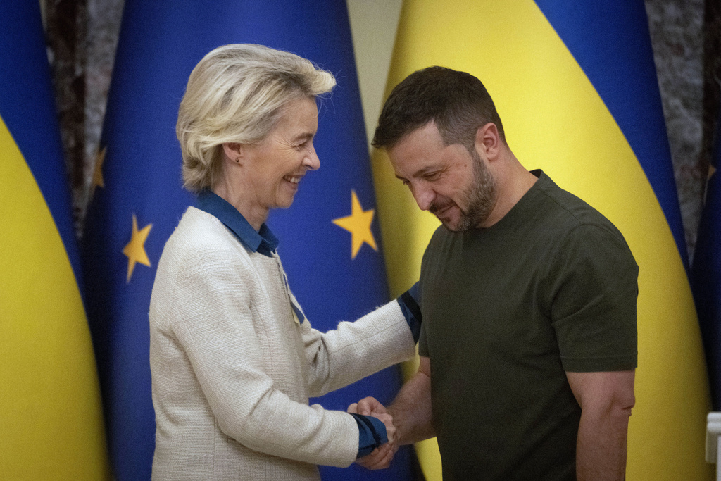 Τρία χρόνια από τη ρωσική εισβολή στην Ουκρανία: Σύνοδος Κορυφής στο Κίεβο – Μέσω τηλεδιάσκεψης συμμετέχει ο Κ. Μητσοτάκης