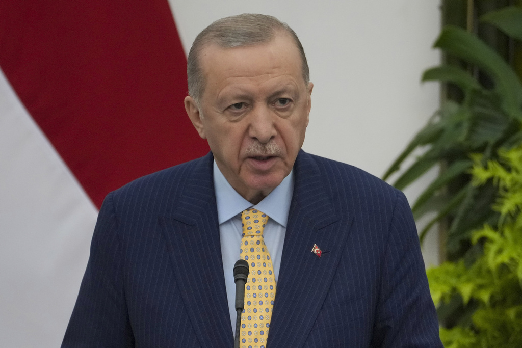Ερντογάν: Ιστορικό βήμα και ευκαιρία η έκκληση Οτσαλάν για διάλυση του ΡΚΚ