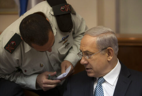 Σφοδρή επίθεση στην κυβέρνηση από Φάμελλο και Ανδρουλάκη – Σκληρή κριτική της αντιπολίτευσης για το αγροτικό