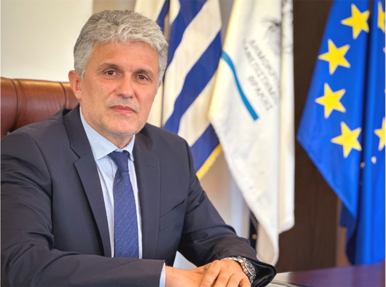 Στο Κάιρο το πρώτο εκτός συνόρων αγγλόφωνο πρόγραμμα προπτυχιακών σπουδών του ΔΠΘ