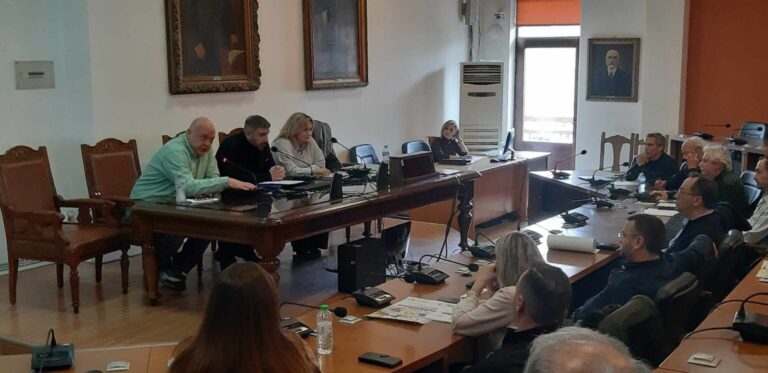 Ένταση και αντιπαραθέσεις στο Δημοτικό Συμβούλιο Βόλου