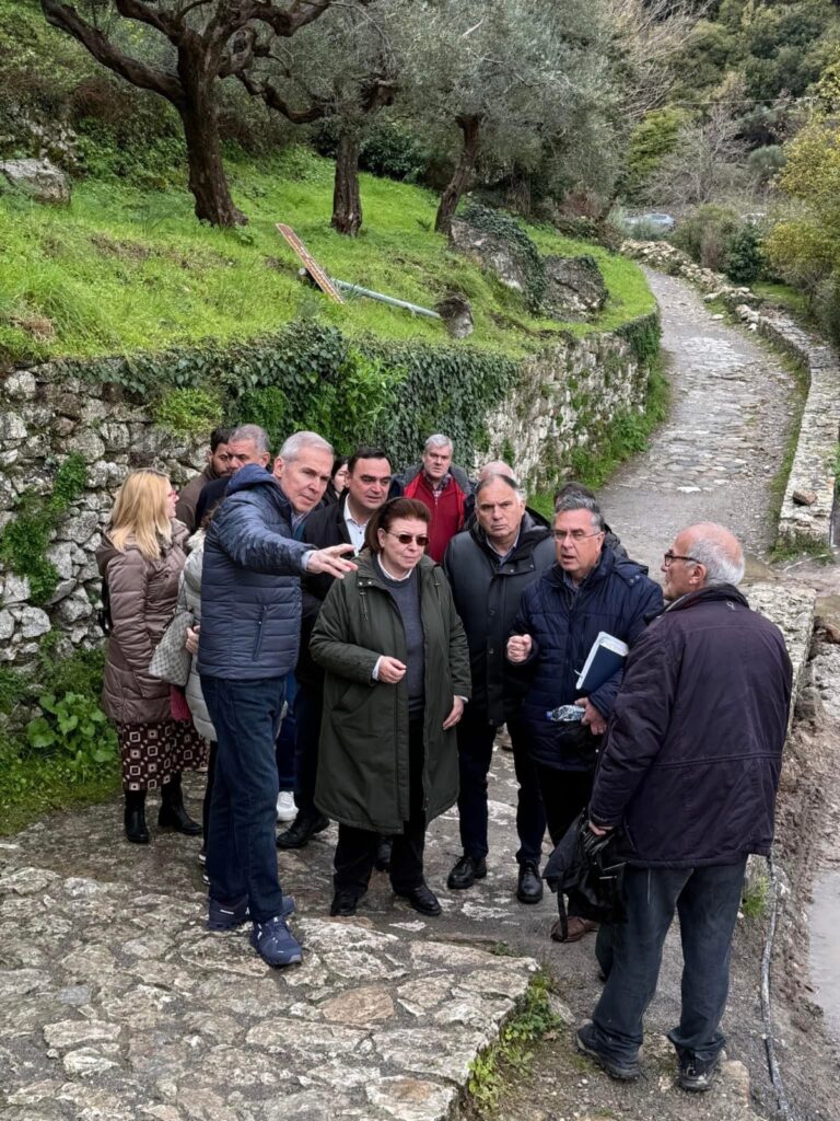 Αυτοψία σε έργα του Μυστρά από την Λίνα Μενδώνη