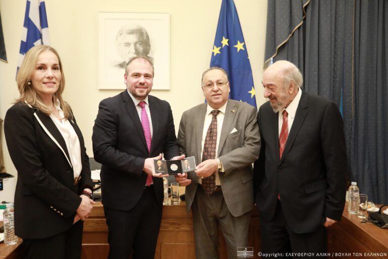 Στη Βουλή αντιπροσωπεία της AHEPA