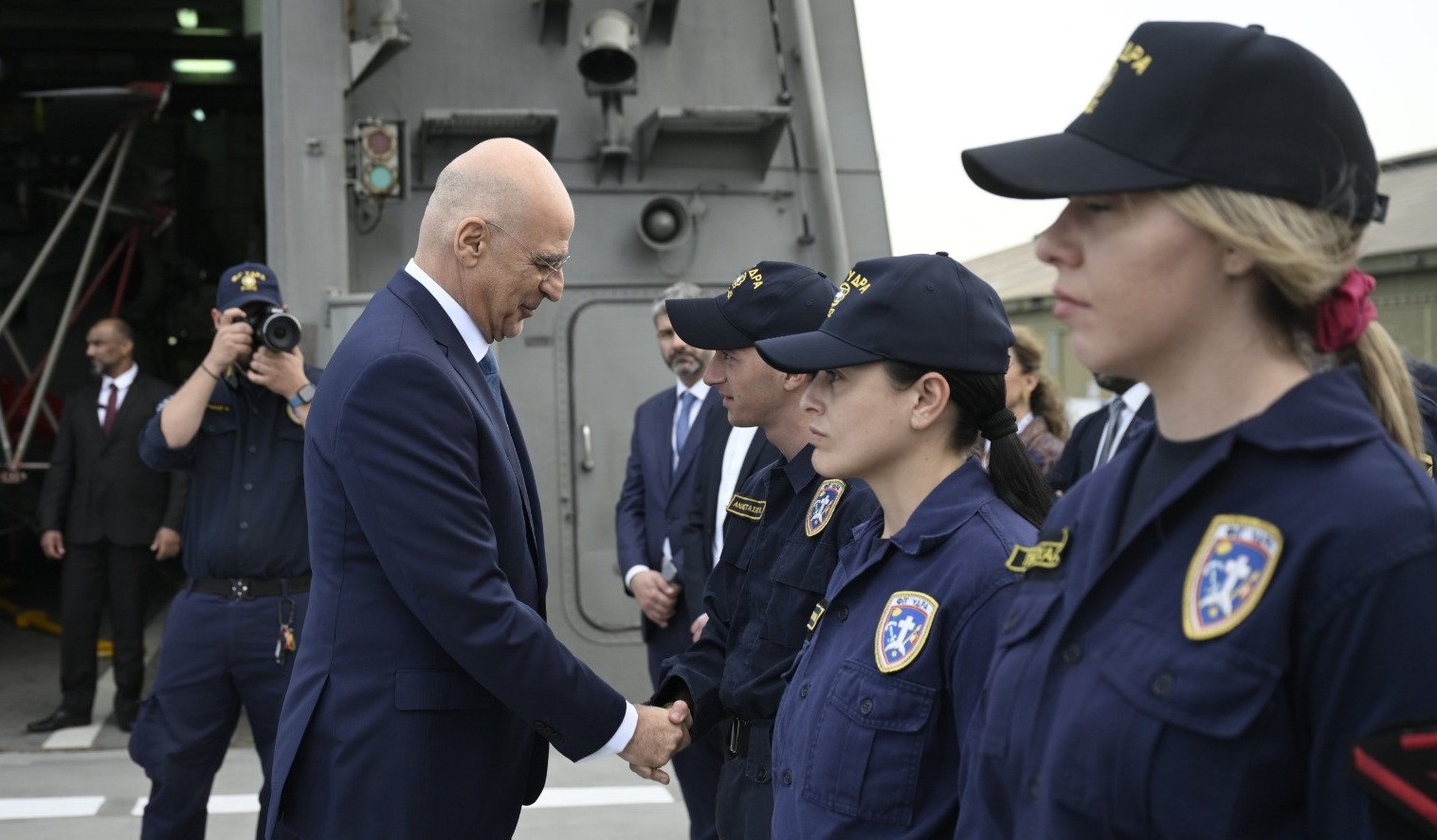 Ν. Δένδιας: Τιμή και περηφάνεια για τη συμμετοχή της φρεγάτας «Ύδρα» στην επιχείρηση «Ασπίδες»