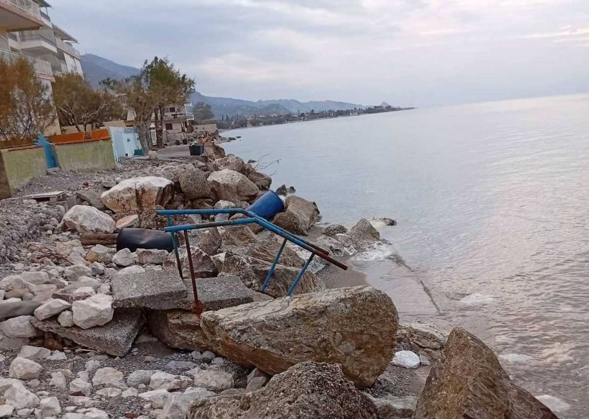 Μελέτη αντιμετώπισης φαινομένων διάβρωσης στην ακτογραμμή του Κορινθιακού Κόλπου κατέθεσε ο Δήμος Βέλου – Βόχας