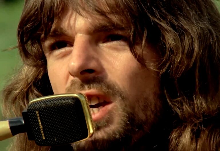 Ένθετο Κόσμος: Οι Pink Floyd επανακυκλοφορούν την ταινία από την εμβληματική συναυλία στην Πομπηία 
