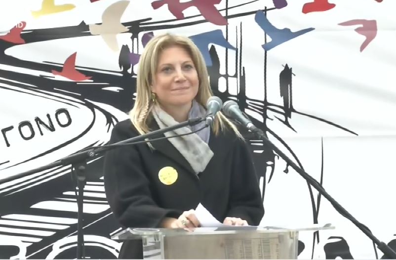 Μ. Καρυστιανού: Μάρθη, μαζευτήκαμε εδώ για σένα και γι’ όσους δεν φτάσατε ποτέ – Φοβούνται μη τυφλωθούν από το φως που εκπέμπουμε