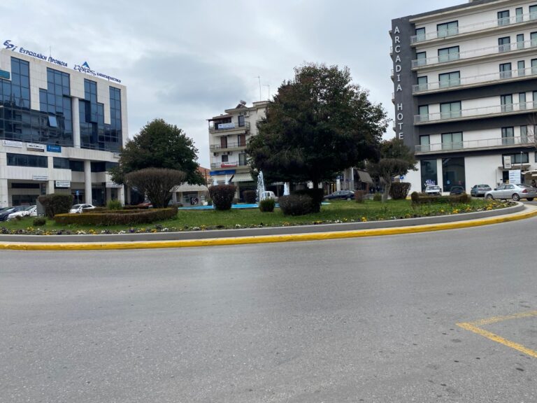 Η ανάπλαση της πλατείας Κολοκοτρώνη Τρίπολης στο Πράσινο Ταμείο