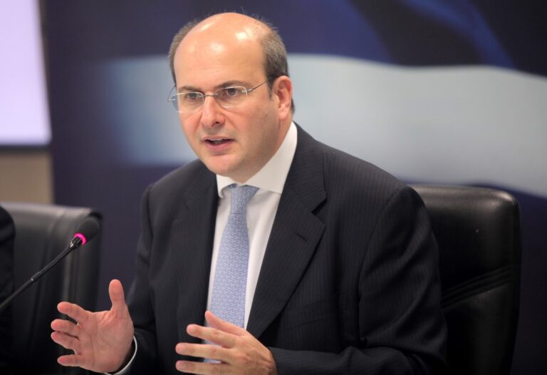 Κ. Χατζηδάκης: Εντός του εξαμήνου η ρύθμιση για τα δάνεια σε ελβετικό φράγκο – Η Οδηγία για τον ΦΠΑ