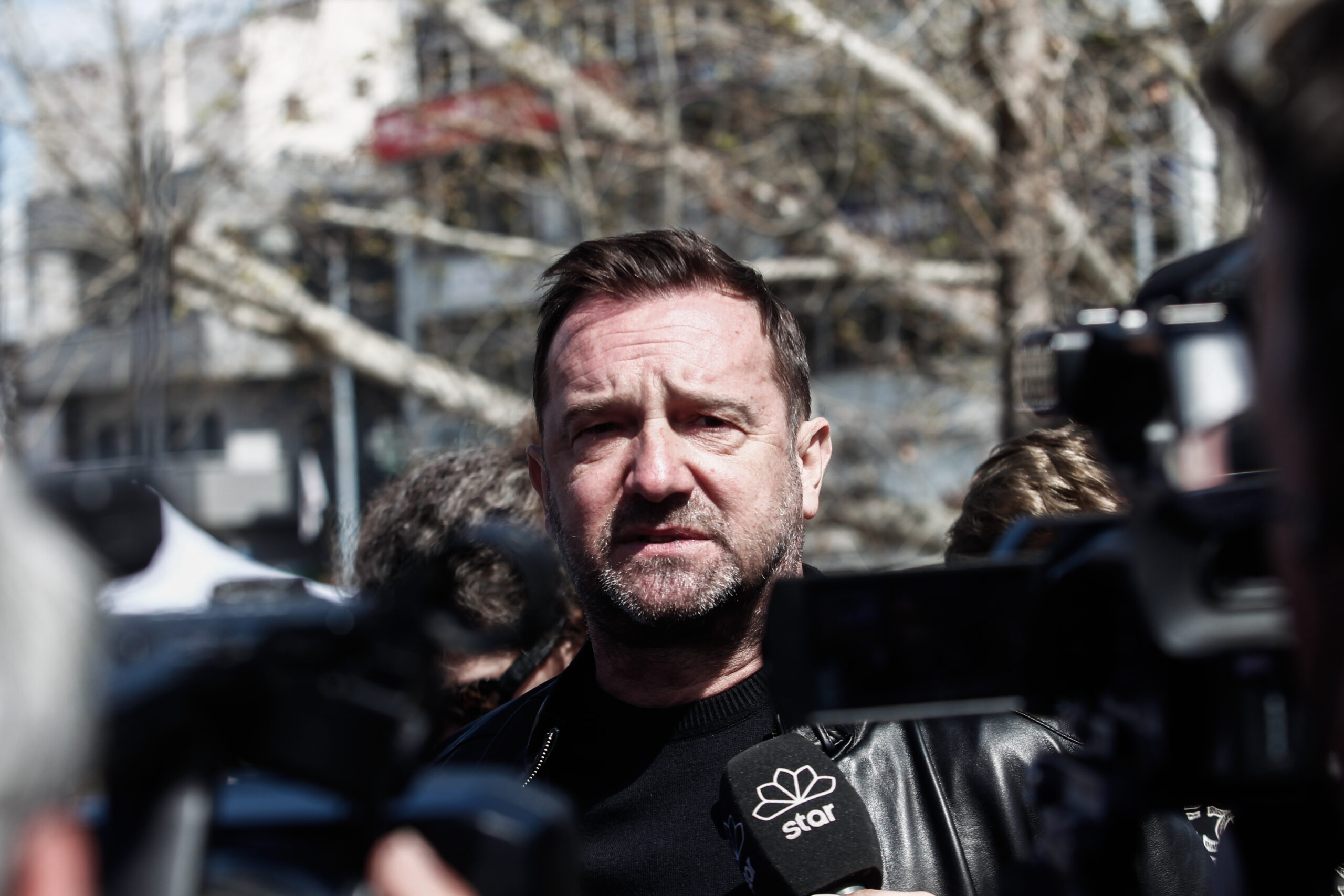 N. Πλακιάς για Τέμπη: Οι τάφοι των παιδιών μου και όλων των συγγενών είναι ακόμα ανοιχτοί