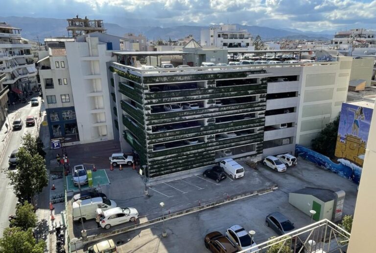 «Ανάπτυξη μιας πιο πράσινης πόλης» στα Χανιά: Λύσεις που βασίζονται στην φύση και σε ιδιωτικές επιχειρήσεις