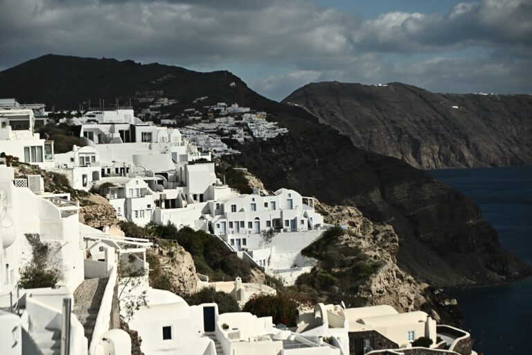 Εύη Νομικού, καθ. Γεωλογίας στο ΕΡΤΝews: Βρισκόμαστε μπροστά σε ένα φαινόμενο που ακόμα μελετάμε – Είναι σημαντικό να ακούμε τους επιστήμονες