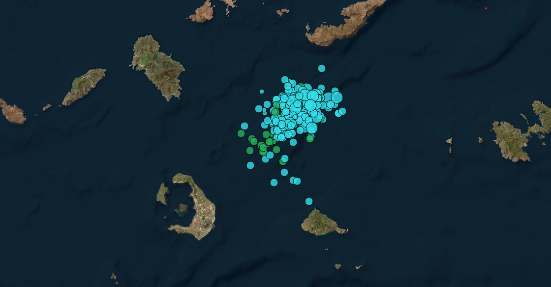 seism-santorini8899