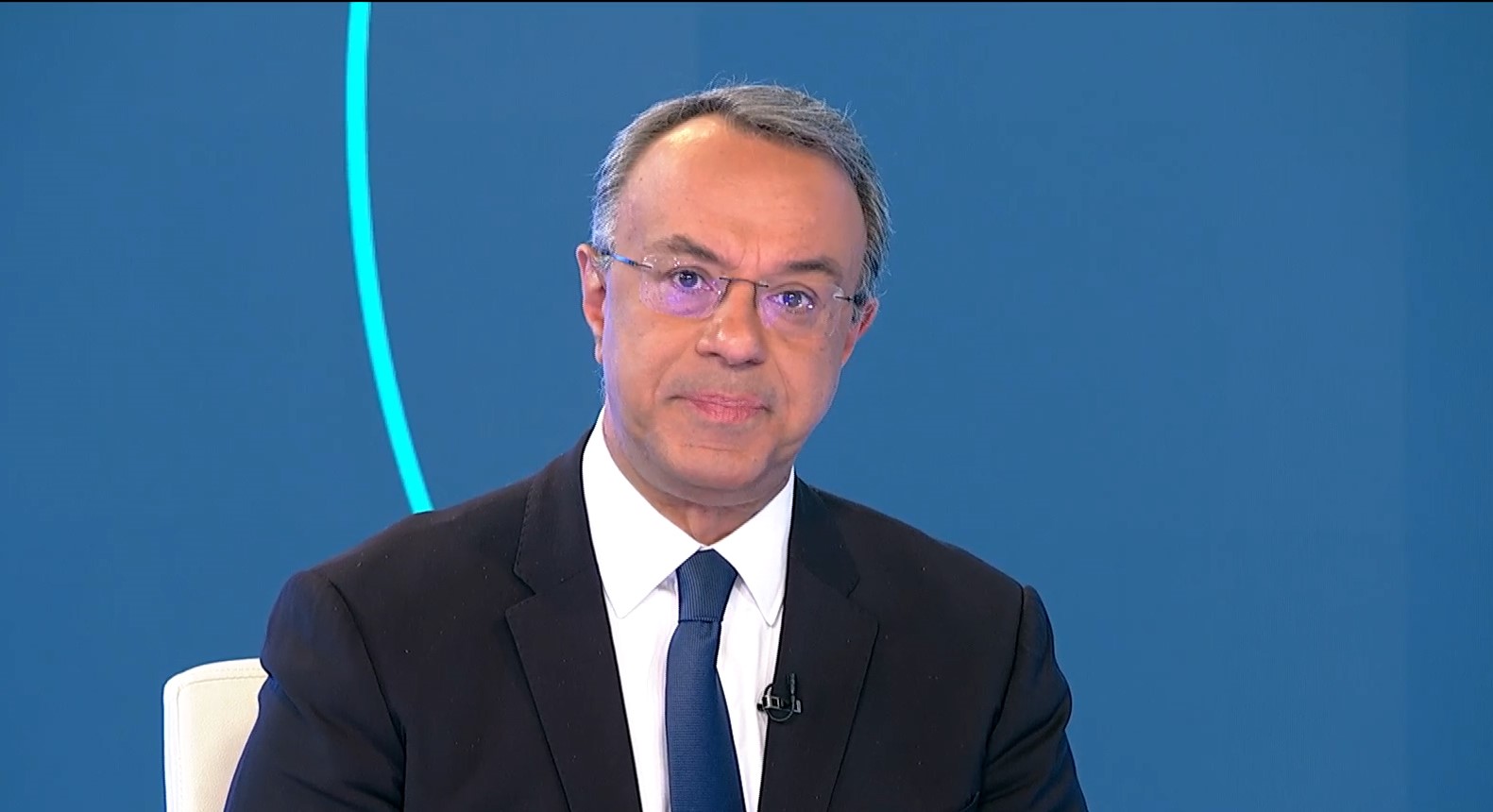 Χρ. Σταϊκούρας στο ΕΡΤΝews: Eχουμε πια πιο ασφαλείς μετακινήσεις απ’ ό,τι στο παρελθόν – Ο αποστολέας και ο μεταφορέας είναι υπεύθυνοι για τα φορτία