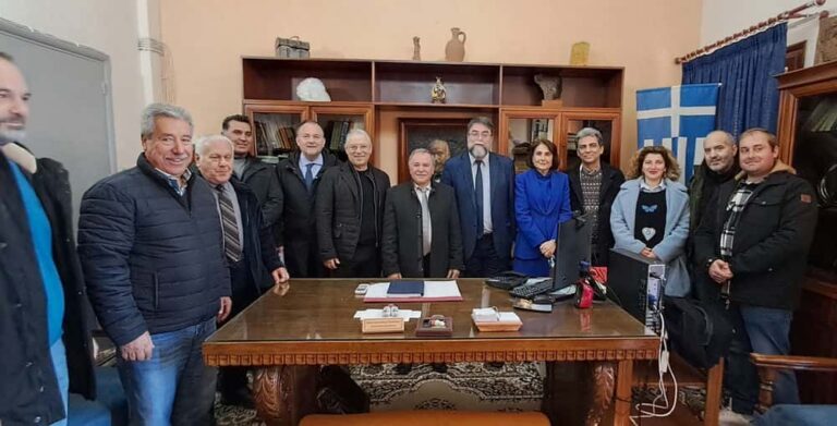 Δυο νέα λεωφορεία απέκτησε η Κάλυμνος – “Στηρίζουμε τις Θερμοπύλες του Αιγαίου” δήλωσε από το νησί ο Βασίλης Οικονόμου