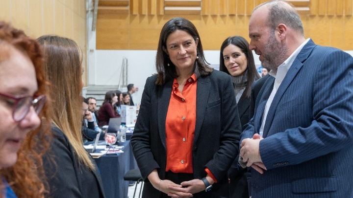 Ν.Κεραμέως: «Η ανεργία στην Ελλάδα έχει μειωθεί σημαντικά, όμως δεν εφησυχάζουμε»