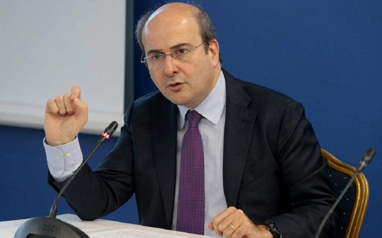 Κωστής Χατζηδάκης: Η μείωση του δημόσιου χρέους είναι τα θεμέλια πάνω στα οποία πατάει η ανάπτυξη και η προκοπή