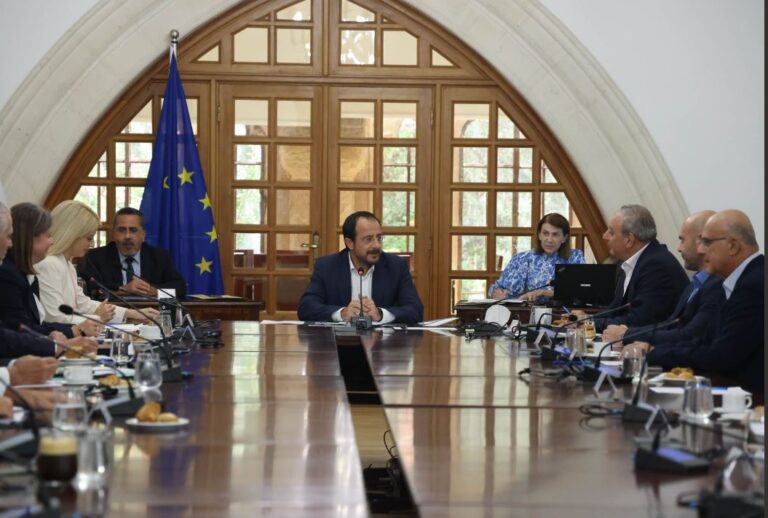 Κύπρος: Σημαντική η συνεδρία του Εθνικού Συμβουλίου στη Λευκωσία