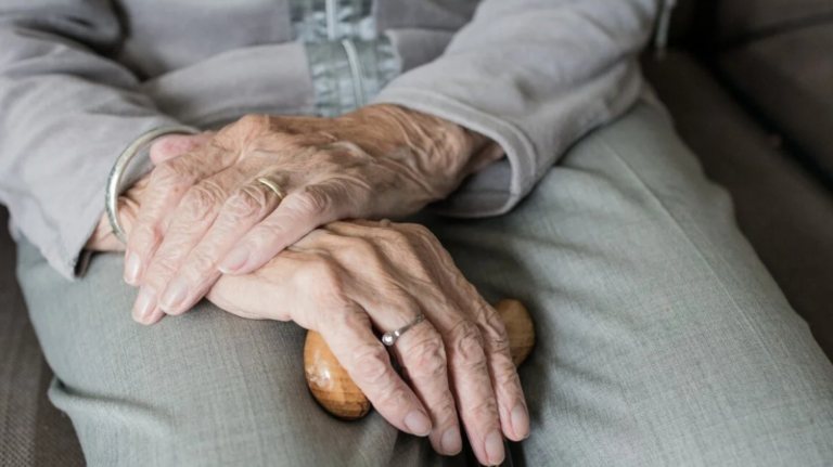 R4Alz-R: Ένα εργαλείο αιχμής που εντοπίζει έγκαιρα τις ανεπαίσθητες αλλαγές της νοητικής εξασθένισης