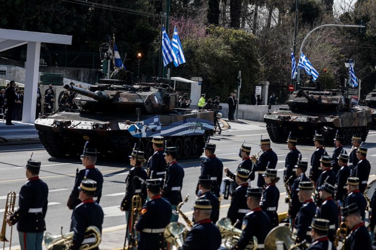 Κορυφώνονται σήμερα οι εορταστικές εκδηλώσεις για την 25η Μαρτίου – Στις 11:00 η στρατιωτική παρέλαση στο Σύνταγμα