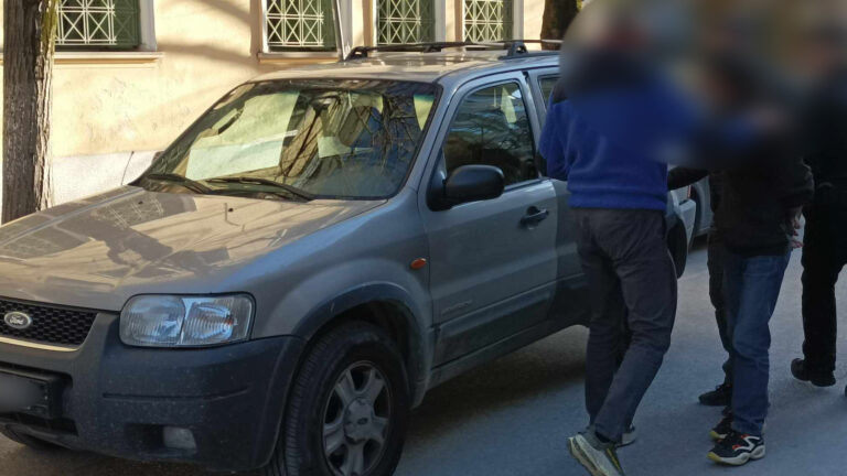 Σέρρες: Προφυλακίστηκε ο 55χρονος που κατηγορείται ότι επιχείρησε να κάψει την εν διαστάσει σύζυγό του – Τι λέει η δικηγόρος του