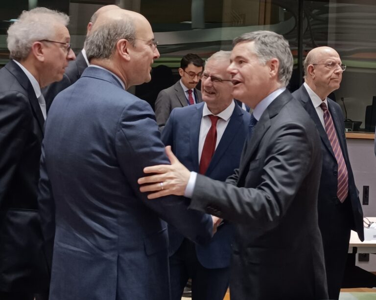 Κωστής Χατζηδάκης: Ήρθε η ώρα για μια κοινή ευρωπαϊκή αμυντική πολιτική