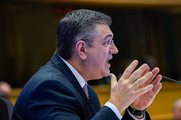 Α. Τζιτζικώστας: «Συνδιαμορφώνουμε με τους νέους τις πολιτικές για το μέλλον των μεταφορών και του τουρισμού»