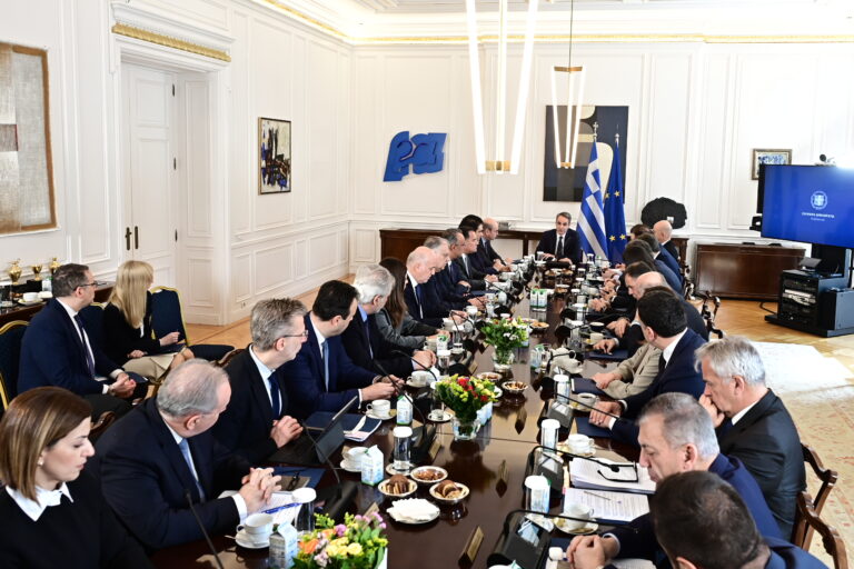 Ταχύτητα και αποτελεσματικότητα οι προτεραιότητες του πρώτου υπουργικού συμβουλίου