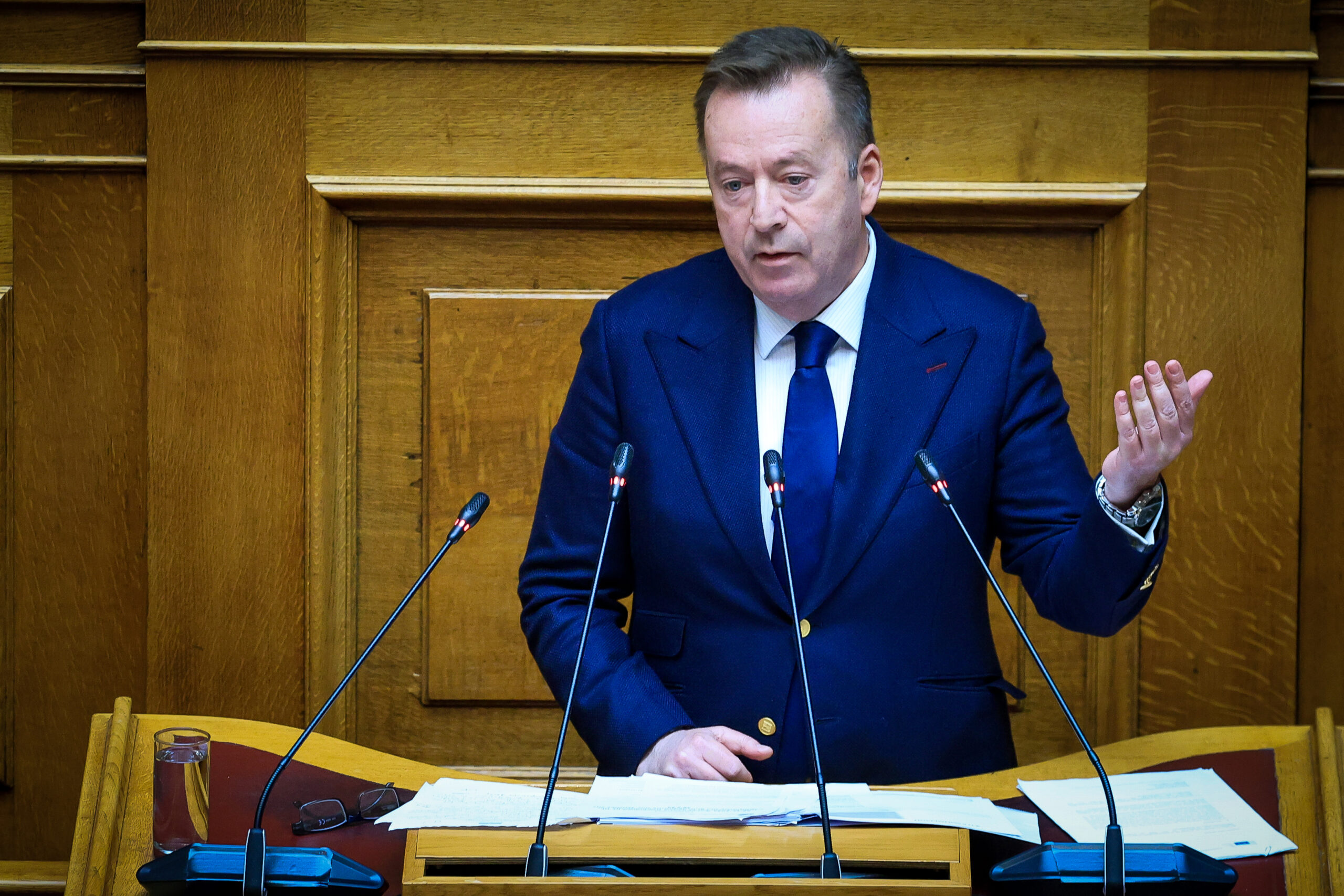 Αμεση καταβολή των αποζημιώσεων στους χαλαζόπληκτους ζητά ο Βασίλης Κόκκαλης