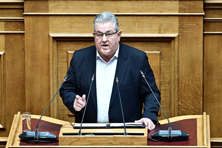 Δ. Κουτσούμπας: Στην πρόταση του ΠΑΣΟΚ, μπαίνει μόνο το αδίκημα της παράβασης καθήκοντος