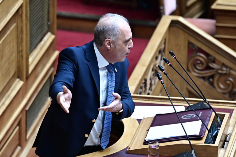 Κ. Βελόπουλος: Με αυτό που πάτε να κάνετε σήμερα τα προοδευτικά κόμματα στηρίζετε την ΝΔ
