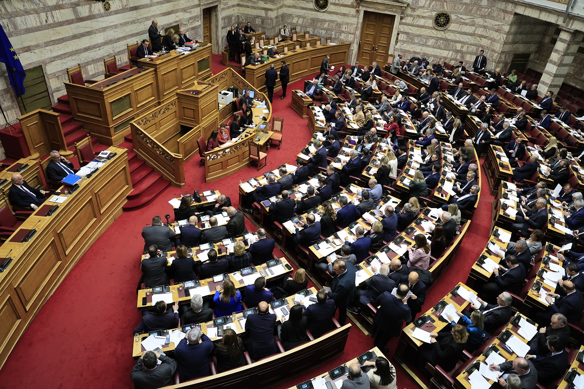 «Ναι» στη σύσταση προανακριτικής από 277 βουλευτές – Δυο μήνες θα διαρκέσουν οι εργασίες