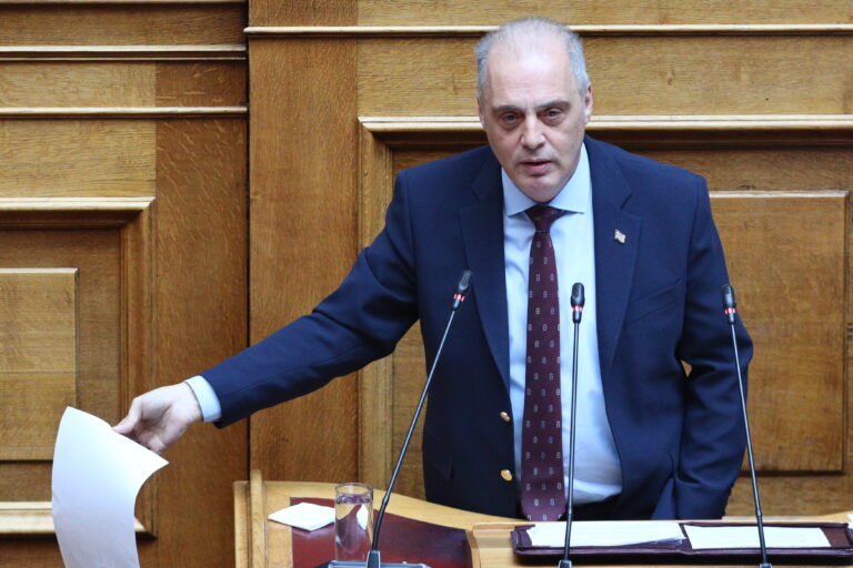 Κ. Βελόπουλος: Αμετανόητος και επικίνδυνος ο πρωθυπουργός – Μίλησε για «ατύχημα» στα Τέμπη