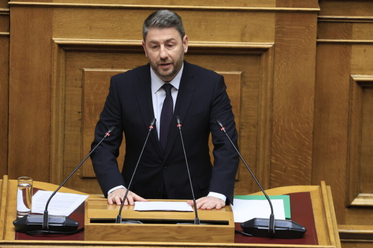Ν. Ανδρουλάκης: Η παρέα του Μαξίμου τα γνωρίζει όλα για την τραγωδία των Τεμπών – Τρεις μέρες ο λαός παρακολουθεί μια παρέλαση αλαζονείας