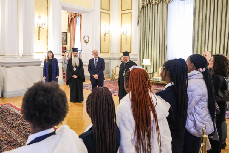 Μαθητές από την Υποσαχάρια Αφρική με ελληνική Παιδεία στο Προεδρικό Μέγαρο – Συνάντηση με Κ. Τασούλα,  Σ. Ζαχαράκη και Μητροπολίτες