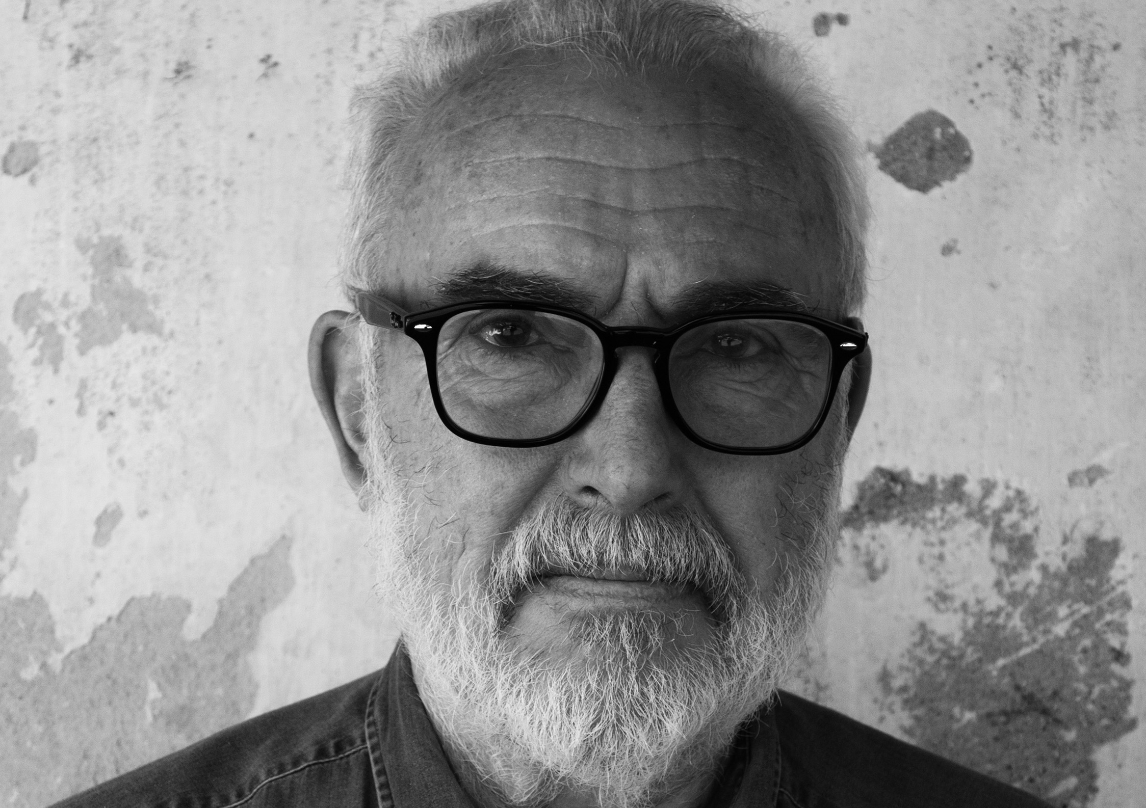 Ο Francesco Tullio Altan στην Αθήνα: Ο Ιταλός μετρ της γελοιογραφίας στο Comicdom CON 2025