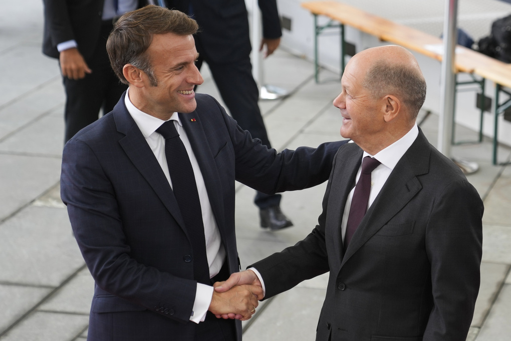 Βερολίνο: Συνάντηση εργασίας με τον Όλαφ Σολτς θα έχει την ερχόμενη Τρίτη ο Εμανουέλ Μακρόν