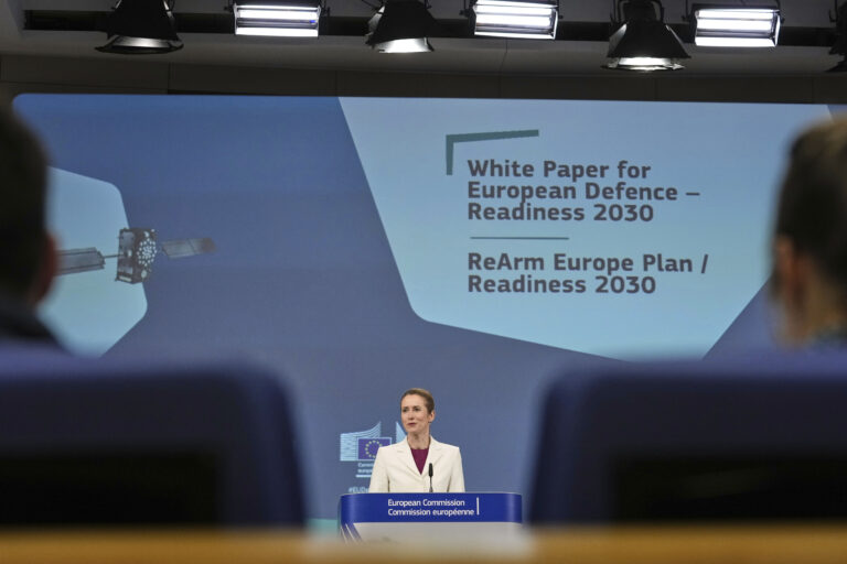 ΕΕ: «Λευκή Βίβλος» για την Ευρωπαϊκή Άμυνα – Χρηματοδότηση 800 δισ. ευρώ για αμυντικές δαπάνες και επενδύσεις