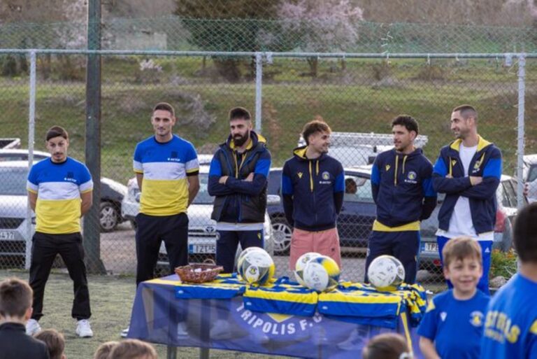 Επίσκεψη των ποδοσφαιριστών του ASTERAS AKTOR στα τμήματα υποδομής