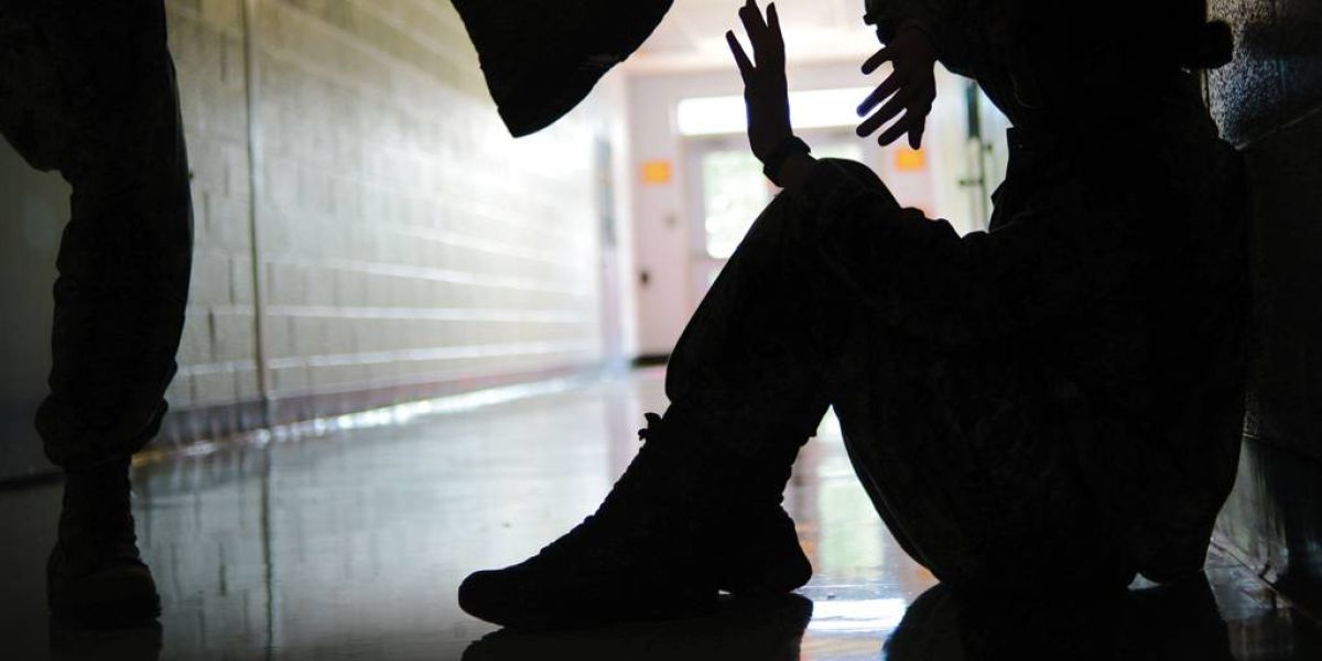 Ν. Φιλαδέλφεια: 12χρονος έπεσε θύμα μπούλινγκ από πέντε συμμαθητές του μέσα στο προαύλιο του σχολείου