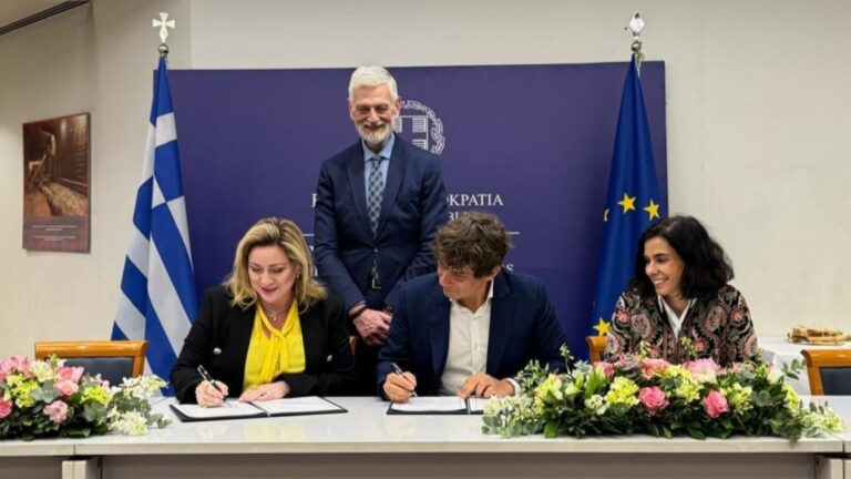 Mνημόνιο Συνεργασίας μεταξύ της Γενικής Γραμματείας Απόδημου Ελληνισμού και της Endeavor Greece