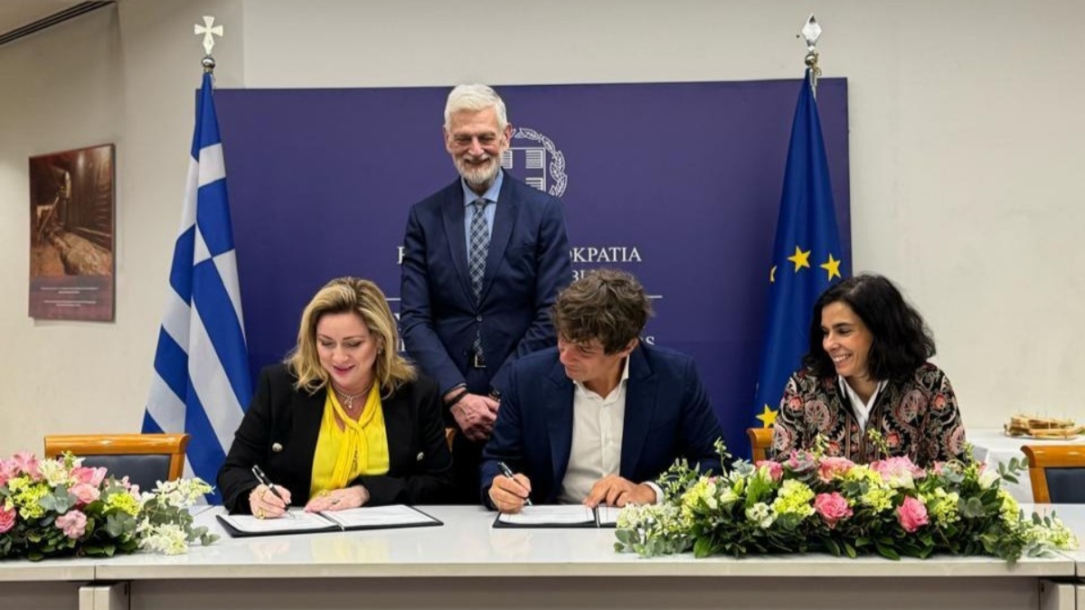 Mνημόνιο Συνεργασίας μεταξύ της Γενικής Γραμματείας Απόδημου Ελληνισμού και της Endeavor Greece
