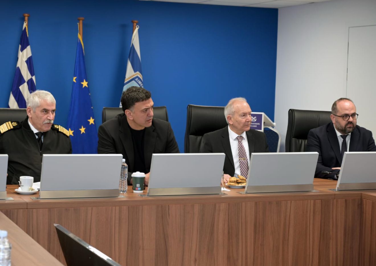 B. Κικίλιας: Ευρείες συσκέψεις πραγματοποίησε για θέματα λειτουργίας του Λιμενικού Σώματος, επιχειρησιακής ετοιμότητας και ασφάλειας