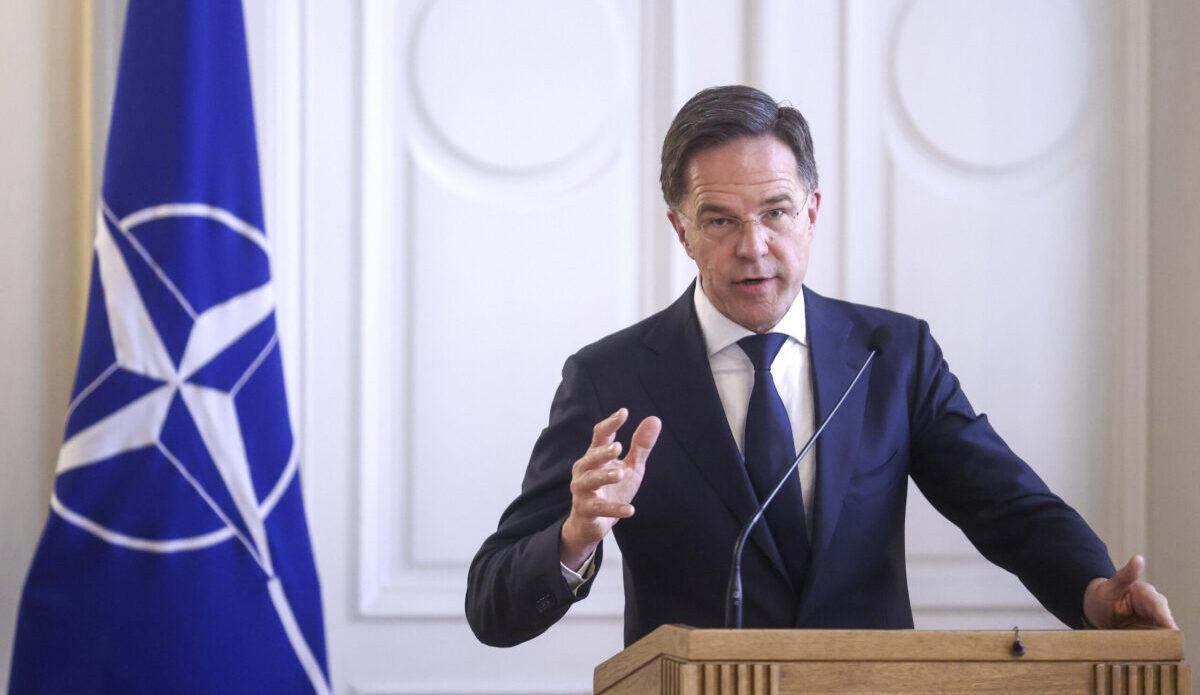 Ο ΓΓ του ΝΑΤΟ προειδοποίησε την πολιτική ηγεσία των Σέρβων της Βοσνίας ότι δεν θα επιτραπούν αποσχιστικές τάσεις